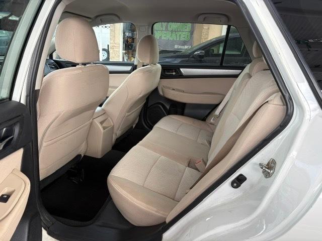 Subaru Outback 2.5i Premium 2016