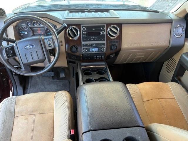 Ford F-250 SD Lariat 2WD 2011
