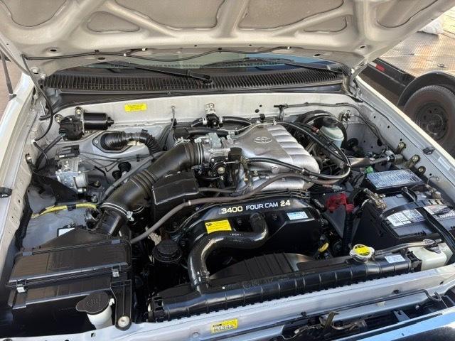 Toyota Tacoma PreRunner Double Cab V6 2WD 2004
