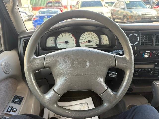 Toyota Tacoma PreRunner Double Cab V6 2WD 2004