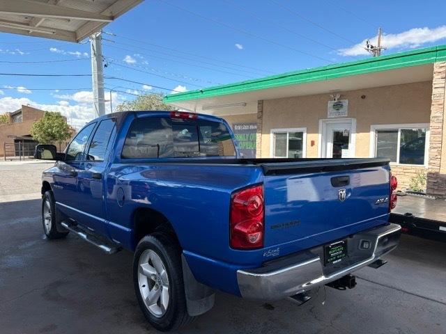 Dodge Ram 1500 SLT Quad Cab 4WD 2007