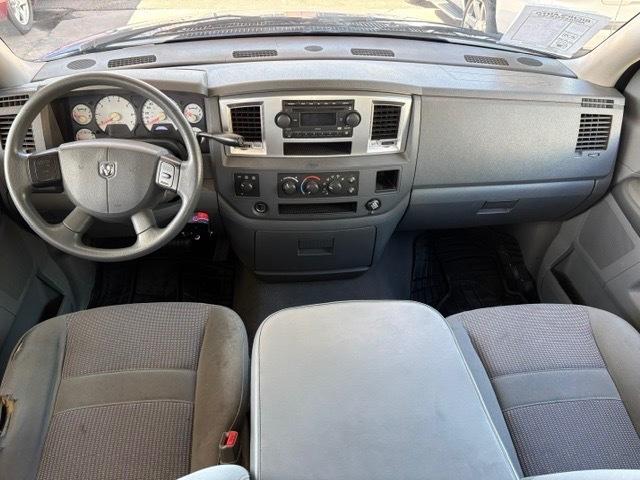 Dodge Ram 1500 SLT Quad Cab 4WD 2007