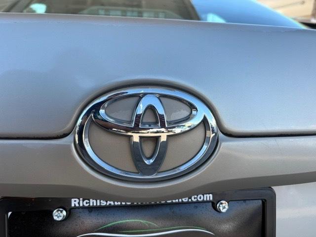 Toyota Camry LE 2007