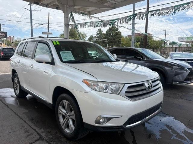 Toyota Highlander Limited 4WD 2011