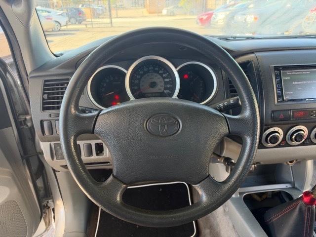 Toyota Tacoma Regular Cab 2WD 2006