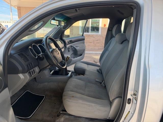 Toyota Tacoma Regular Cab 2WD 2006