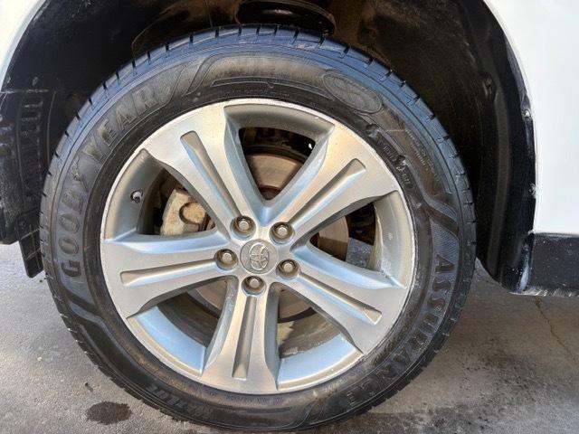 Toyota Highlander Limited 4WD 2012