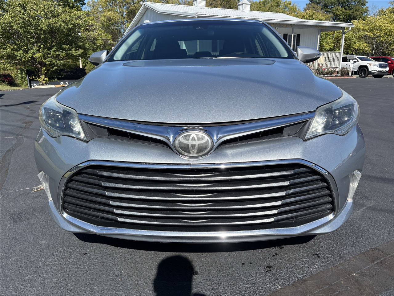 Toyota Avalon XLE Premium (Natl) 2017