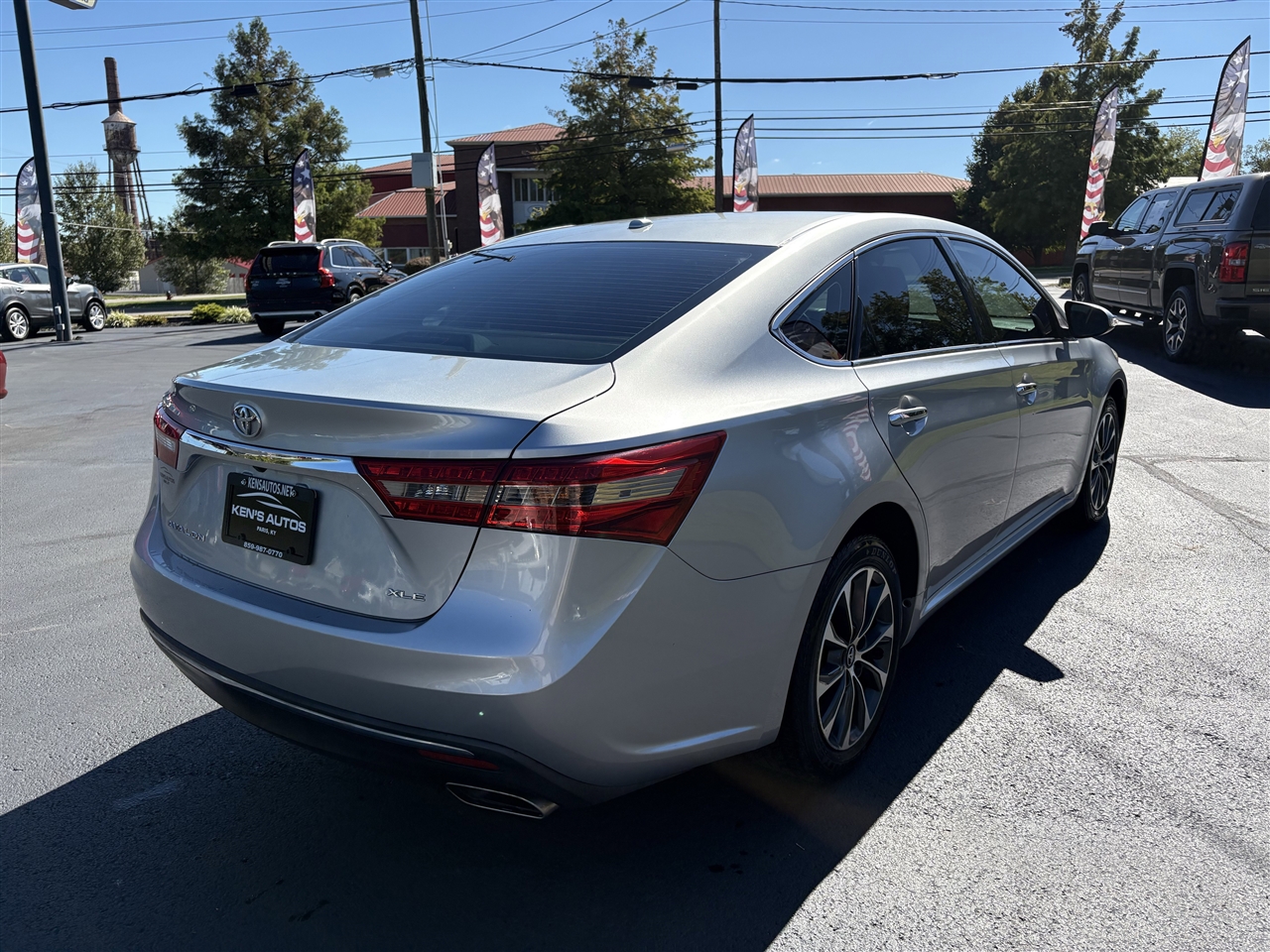 Toyota Avalon XLE Premium (Natl) 2017