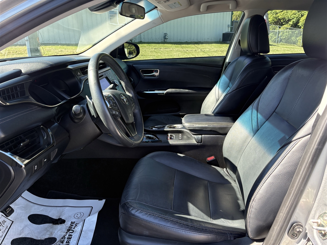 Toyota Avalon XLE Premium (Natl) 2017