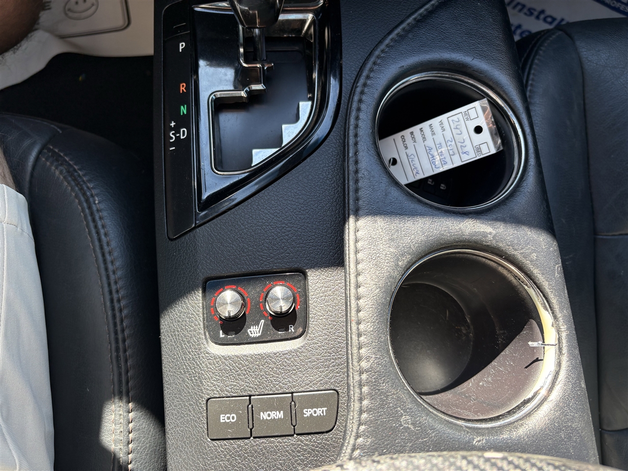 Toyota Avalon XLE Premium (Natl) 2017