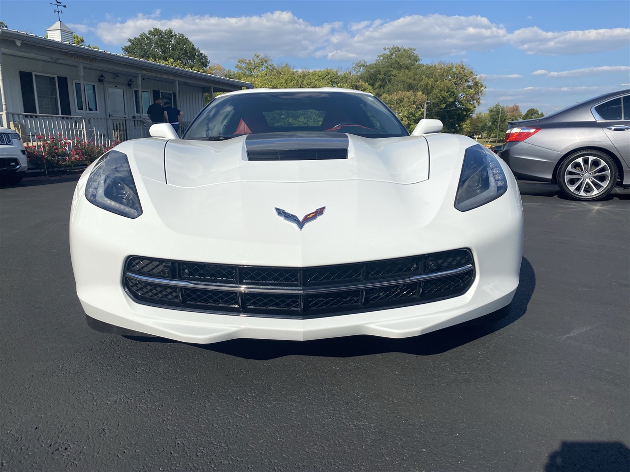 2018 Chevrolet Corvette Stingray 3LT photo 2