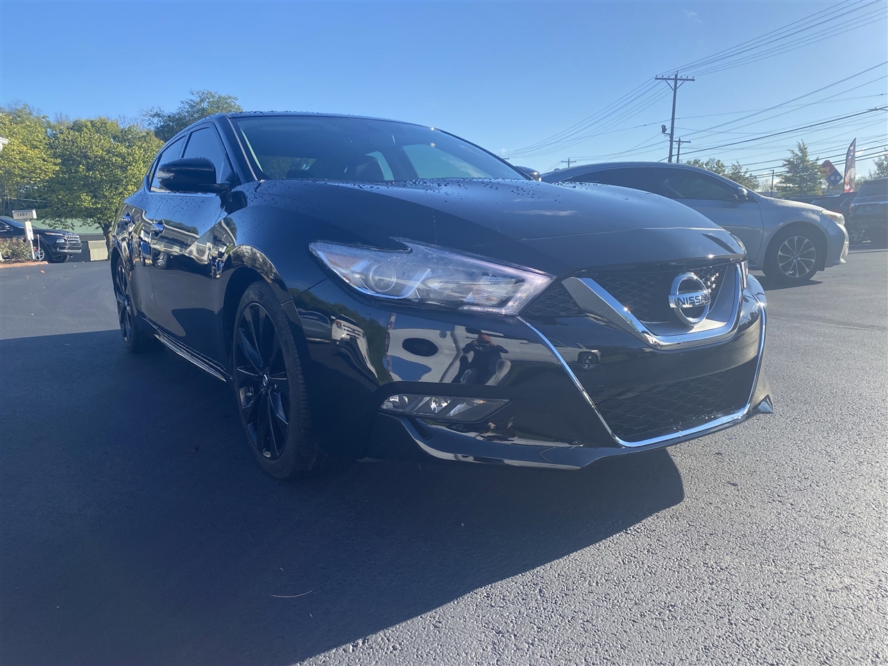2017 Nissan Maxima SR photo 3