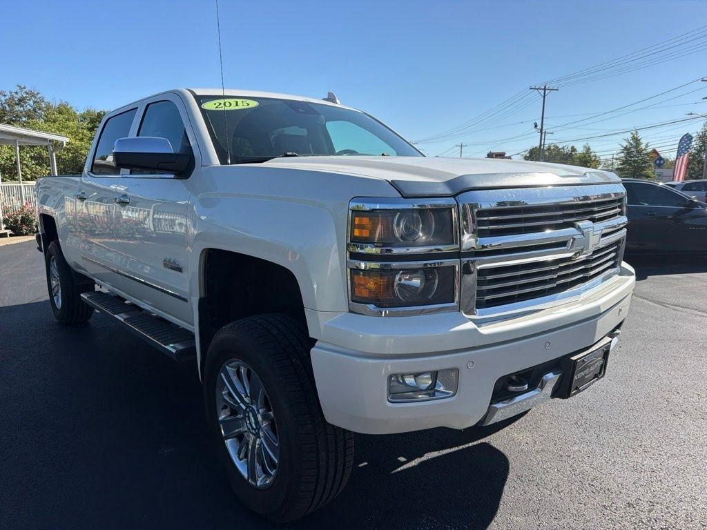 Chevrolet Silverado 1500 4WD Crew Cab 143.5" High Country 2015
