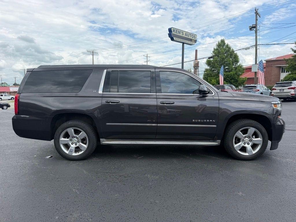 Chevrolet Suburban 4WD 4dr LT 2015