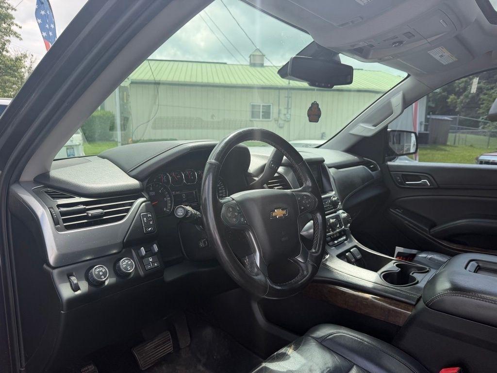 Chevrolet Suburban 4WD 4dr LT 2015