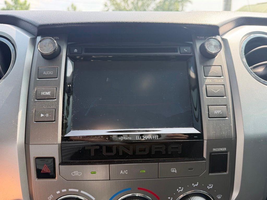 Toyota Tundra 4WD Truck Double Cab 5.7L FFV V8 6-Spd AT SR5 (Natl) 2014