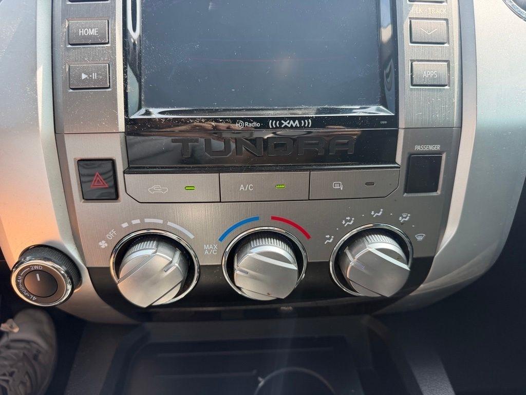 Toyota Tundra 4WD Truck Double Cab 5.7L FFV V8 6-Spd AT SR5 (Natl) 2014