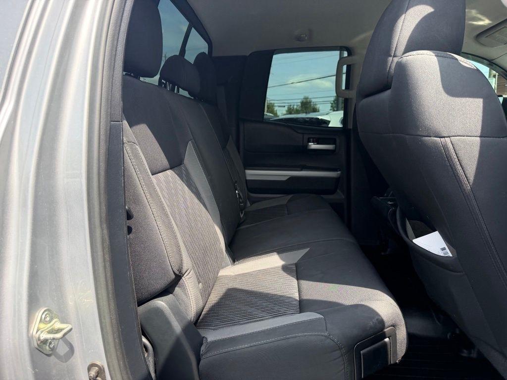 Toyota Tundra 4WD Truck Double Cab 5.7L FFV V8 6-Spd AT SR5 (Natl) 2014