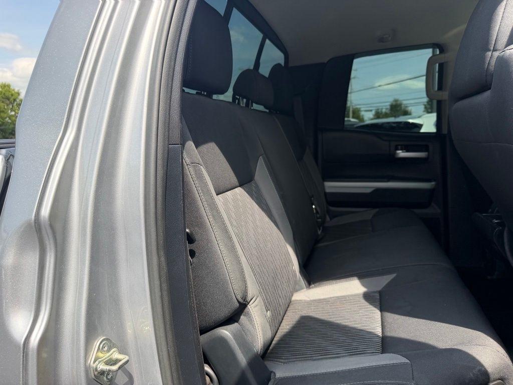 Toyota Tundra 4WD Truck Double Cab 5.7L FFV V8 6-Spd AT SR5 (Natl) 2014