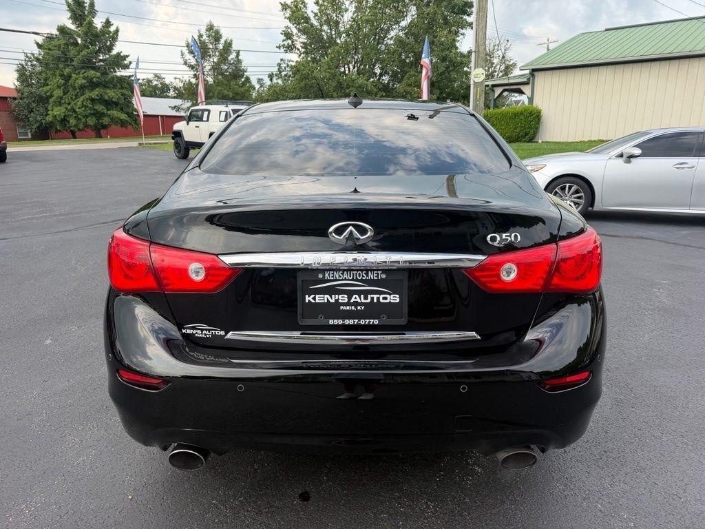 Infiniti Q50 4dr Sdn 3.0t Premium RWD 2016