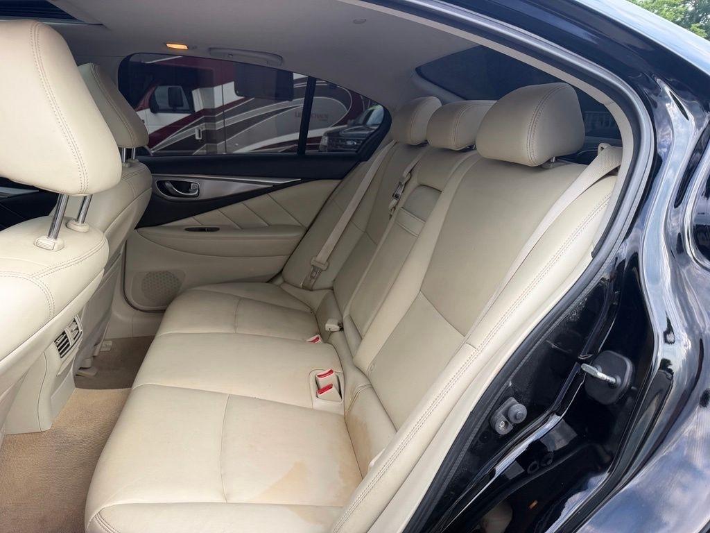 Infiniti Q50 4dr Sdn 3.0t Premium RWD 2016