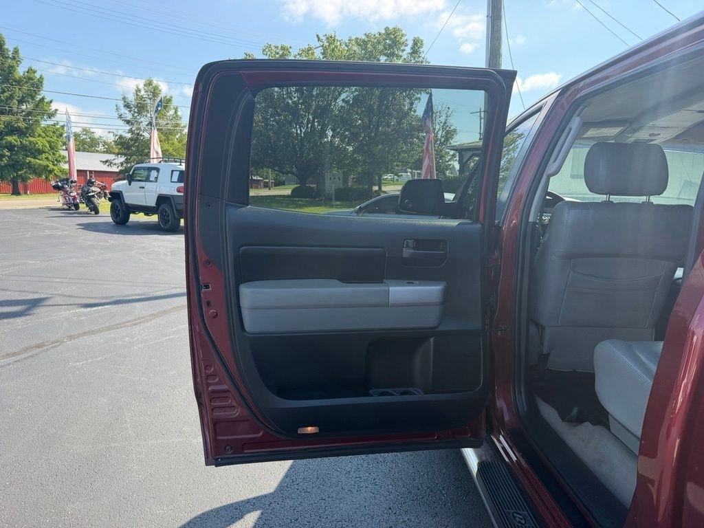 Toyota Tundra 2WD Truck CrewMax 4.7L V8 5-Spd AT (Natl) 2008
