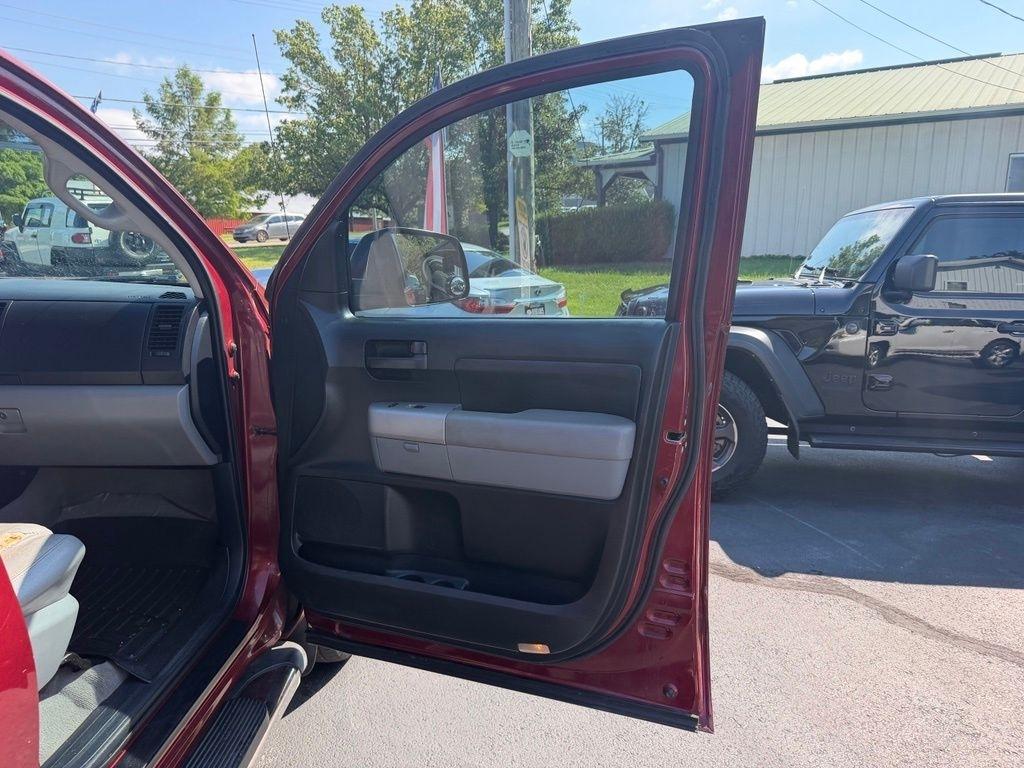 Toyota Tundra 2WD Truck CrewMax 4.7L V8 5-Spd AT (Natl) 2008