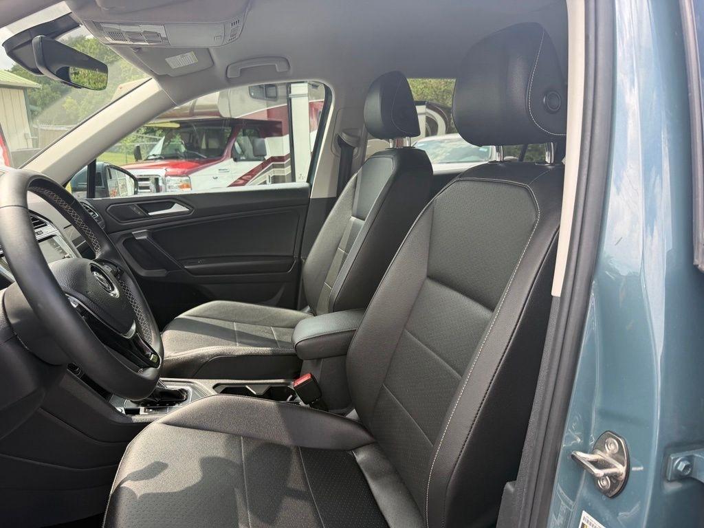 Volkswagen Tiguan 2.0T SE R-Line Black FWD 2021