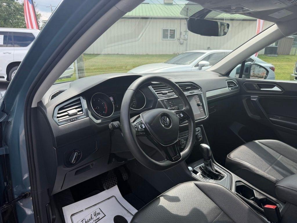 Volkswagen Tiguan 2.0T SE R-Line Black FWD 2021
