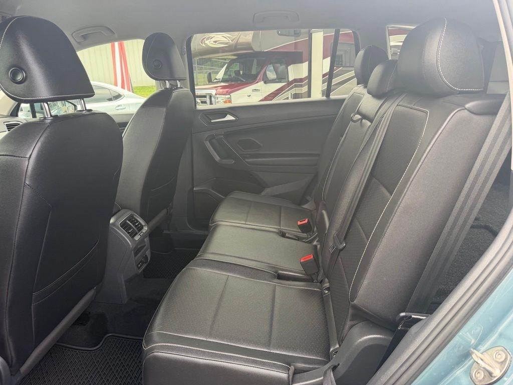 Volkswagen Tiguan 2.0T SE R-Line Black FWD 2021