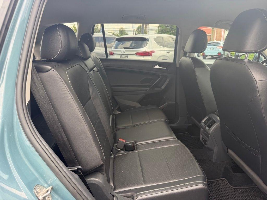 Volkswagen Tiguan 2.0T SE R-Line Black FWD 2021