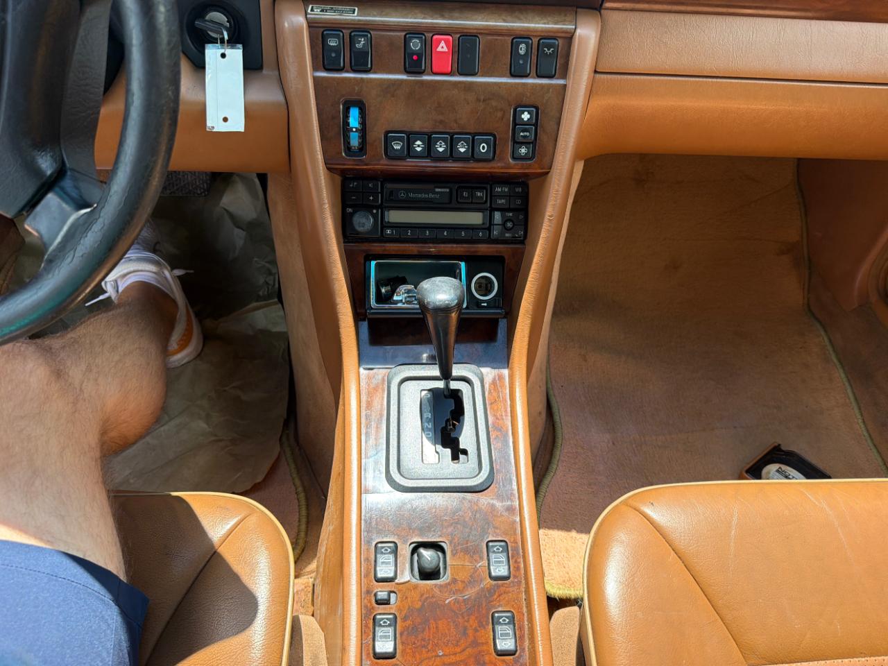 Mercedes-Benz 400 Series 4dr Sedan 4.2L Auto 1994