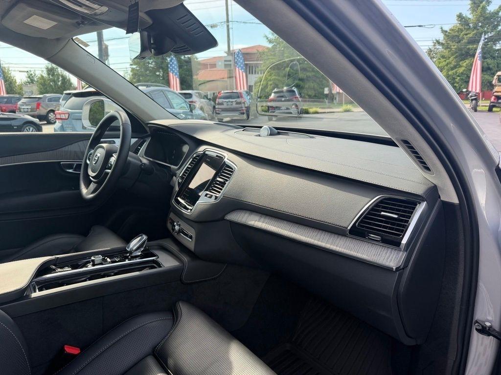 Volvo XC90 Plug-In Hybrid T8 AWD Ultra 6-Seater 2025