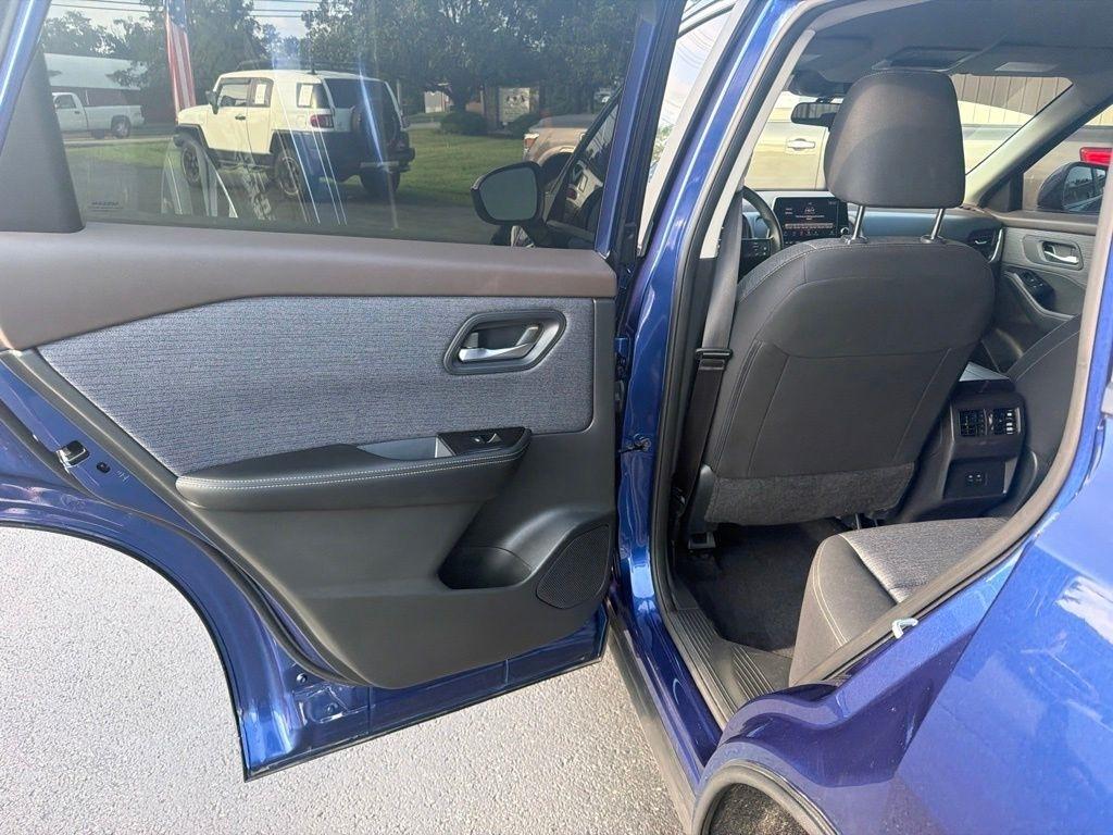 Nissan Rogue AWD SV 2023