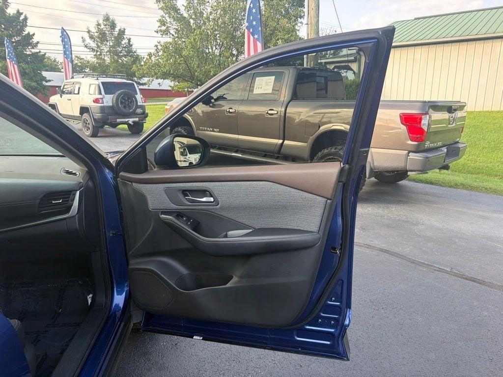 Nissan Rogue AWD SV 2023