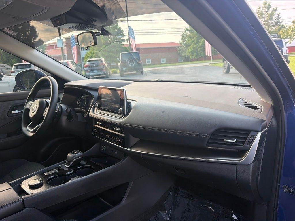 Nissan Rogue AWD SV 2023