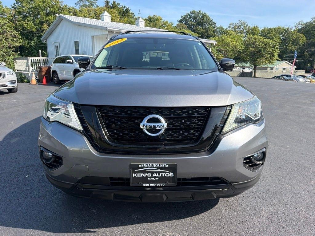Nissan Pathfinder FWD SL 2019
