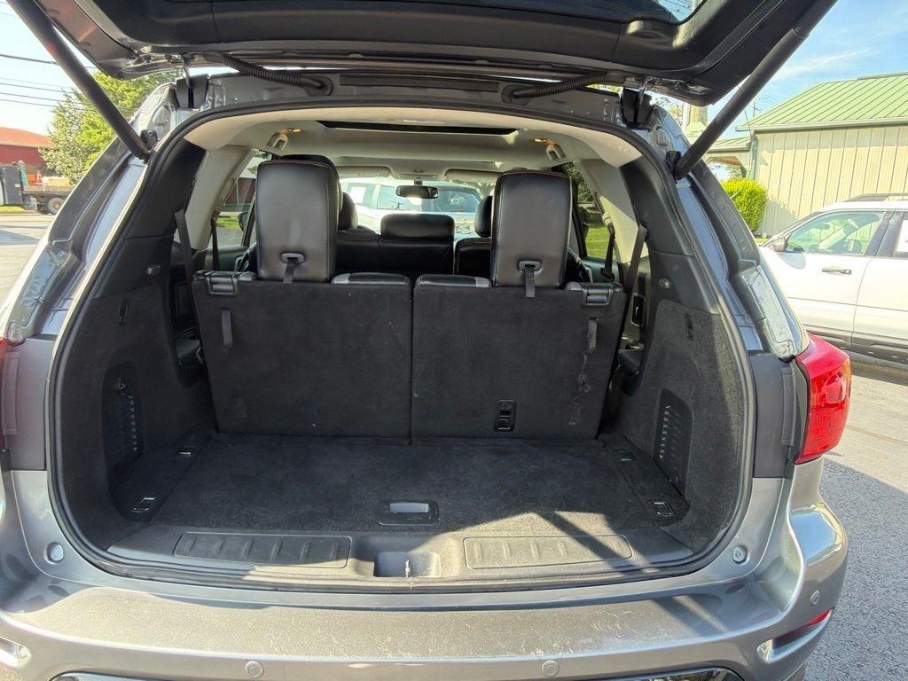 Nissan Pathfinder FWD SL 2019