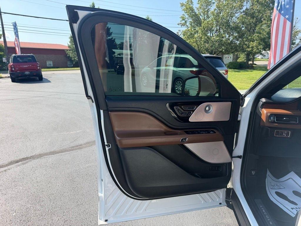 Lincoln Aviator Reserve AWD 2021