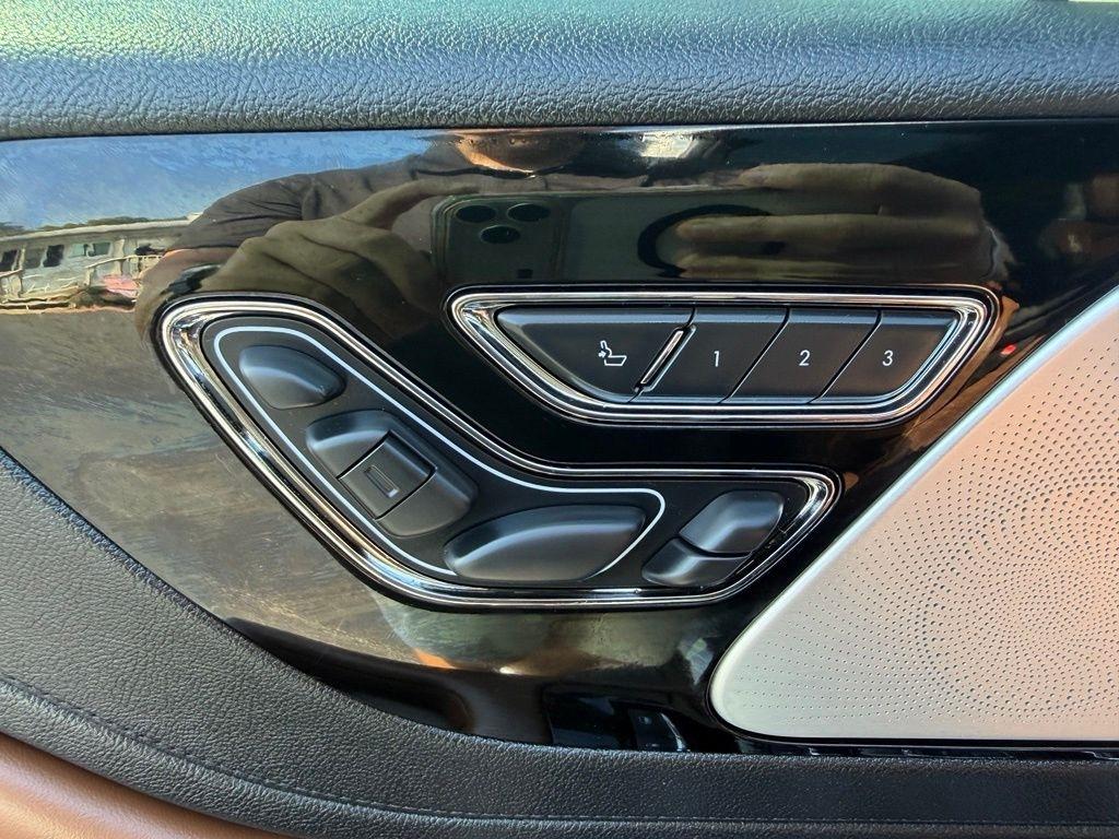 Lincoln Aviator Reserve AWD 2021