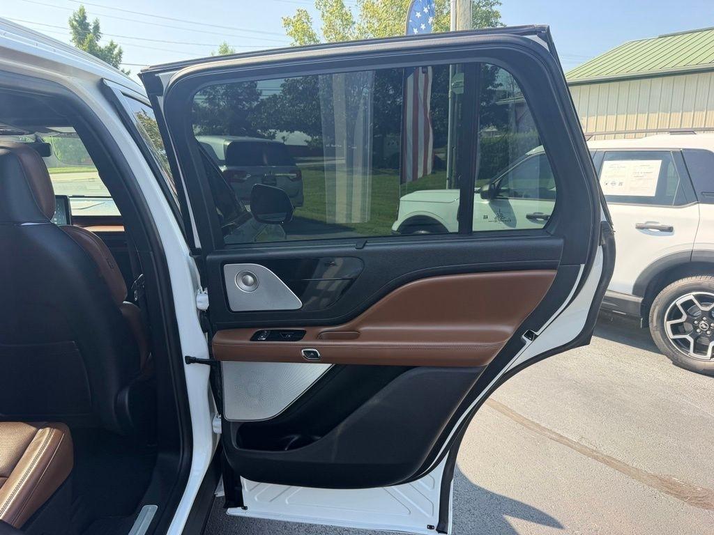 Lincoln Aviator Reserve AWD 2021