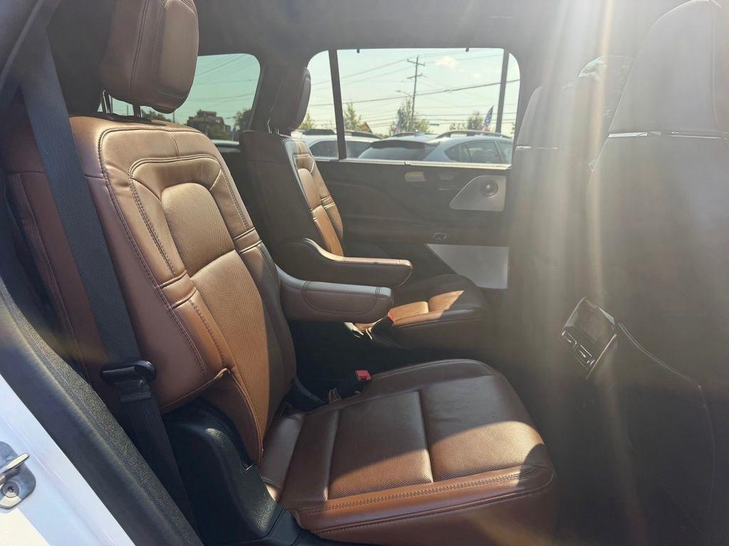 Lincoln Aviator Reserve AWD 2021