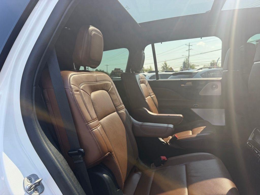 Lincoln Aviator Reserve AWD 2021