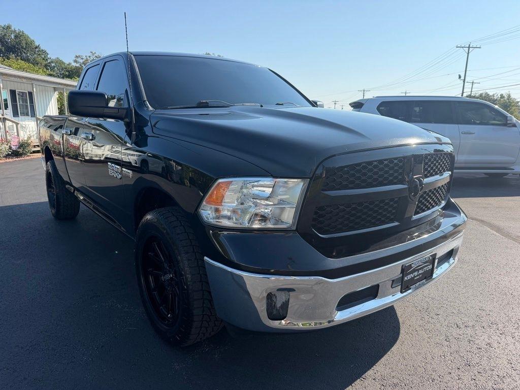RAM 1500 4WD Quad Cab 140.5" Big Horn 2015