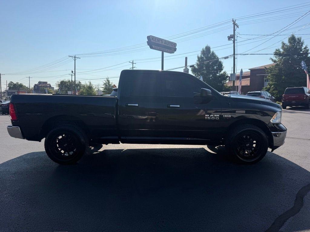 RAM 1500 4WD Quad Cab 140.5" Big Horn 2015