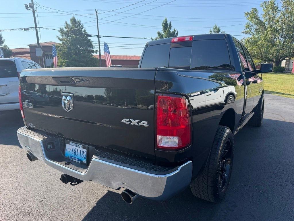 RAM 1500 4WD Quad Cab 140.5" Big Horn 2015