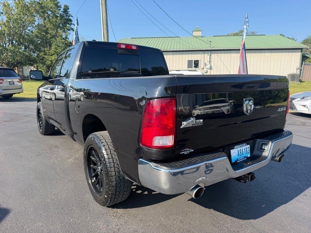 RAM 1500 4WD Quad Cab 140.5" Big Horn 2015