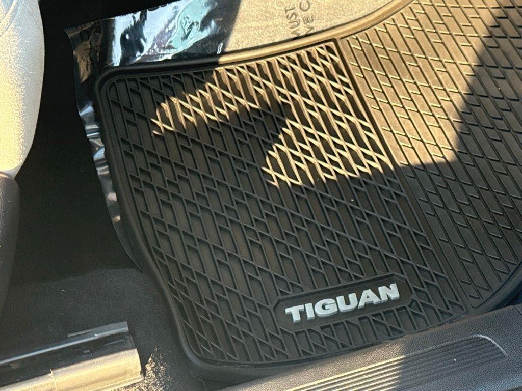 Volkswagen Tiguan 2.0T S FWD 2020