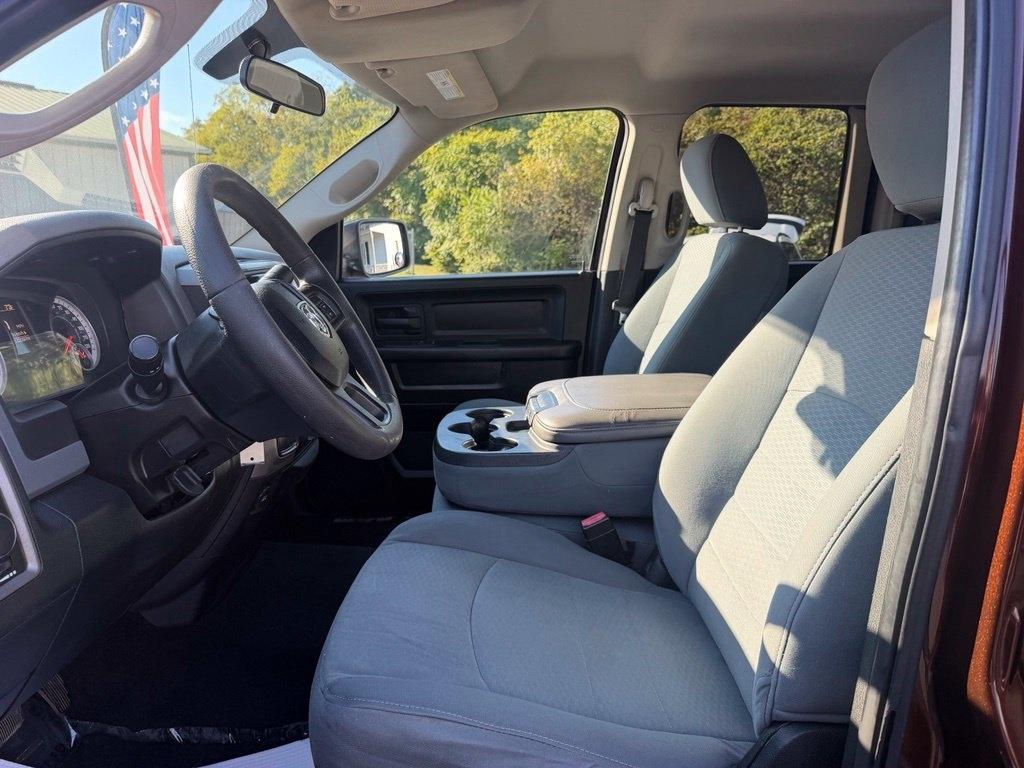 RAM 1500 4WD Quad Cab 140.5" Tradesman 2013